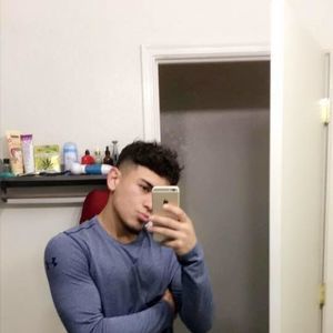 Meet your Posher, Marc anthony